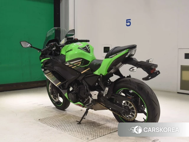Kawasaki NINJA 650 ABS id 4405456 из Японии 8