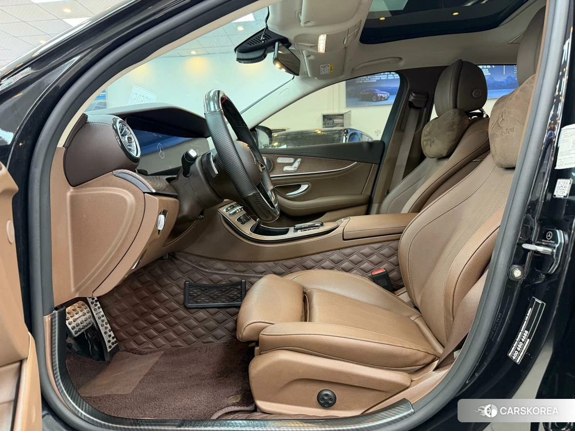 Mercedes-Benz E-class id 4455199 из Китая 17