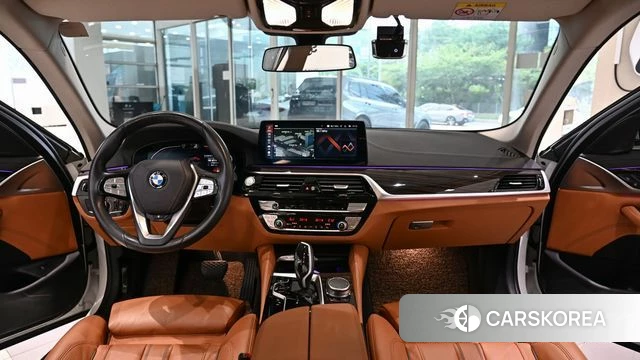 BMW 5 Series (G30) id 4769424 из Кореи 18