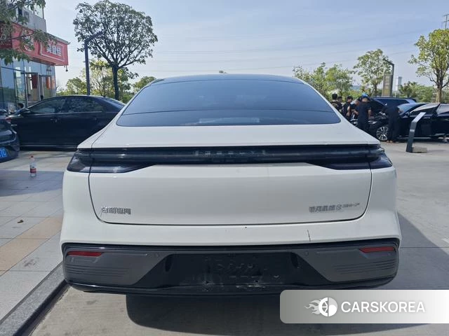 Geely Galaxy Galaxy Sparkle 8 PHEV id 4221841 из Китая 8