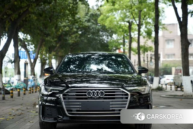 Audi A6L id 4353324 из Китая 21