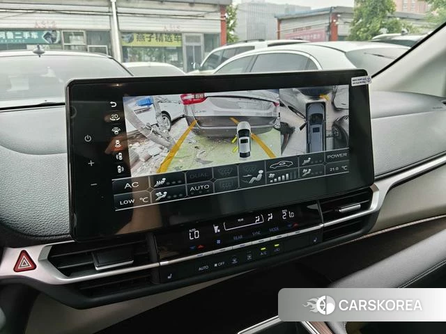 Toyota Saina id 4329245 из Китая 11