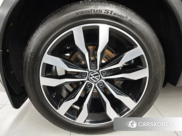 Volkswagen Tiguan L id 4300928 из Китая 15