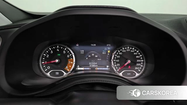 Jeep Renegade id 4415688 из Кореи 18