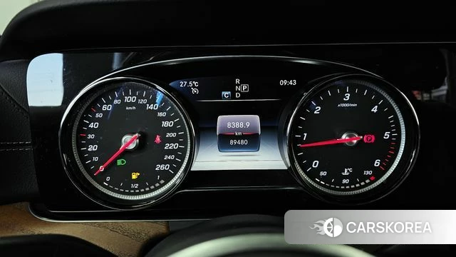Mercedes-Benz E-Class W213 id 4250977 из Кореи 32