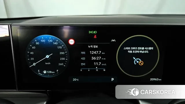 Hyundai Grandeur (GN7) id 3278112 из Кореи 18