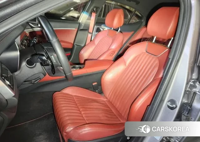 Genesis The New G70 id 3626210 из Кореи 17