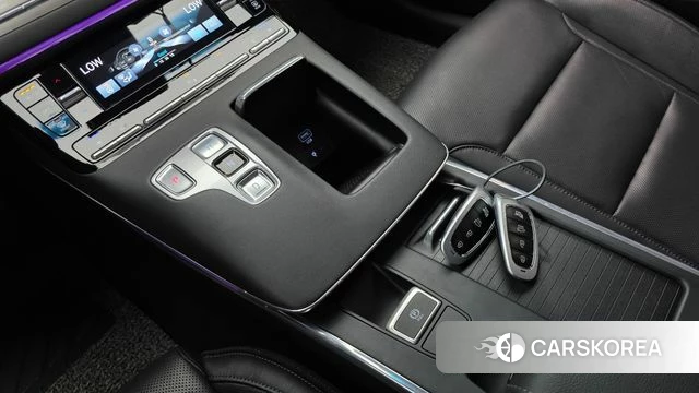 Hyundai The New Grandeur IG id 4232205 из Кореи 31