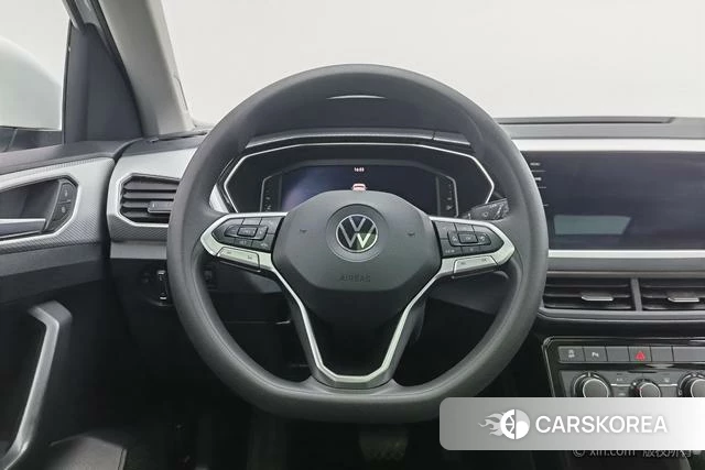 Volkswagen Exploring the shadow id 4273835 из Китая 22