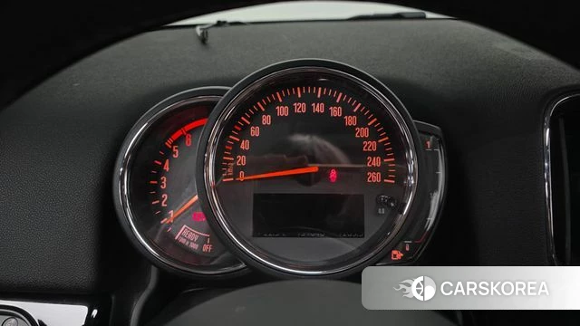 Mini Cooper D Countryman id 4604326 из Кореи 18