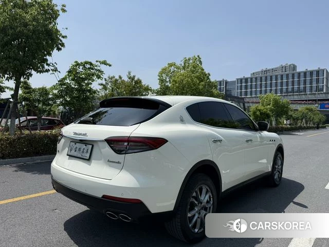Maserati Levante id 4254634 из Китая 8