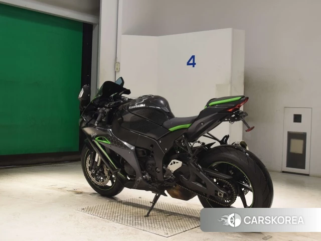 Kawasaki ZX-10R NINJA SE id 4365434 из Японии 8