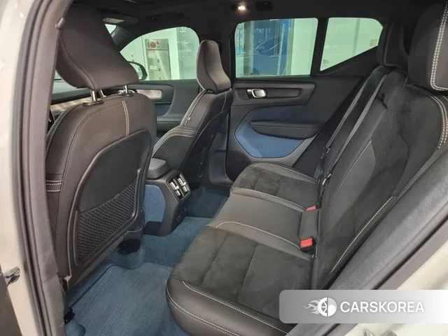 Volvo XC40 Richards id 3327376 из Кореи 16