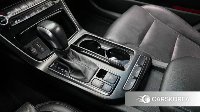 Hyundai Grandeur IG Hybrid id 3820842 из Кореи 18