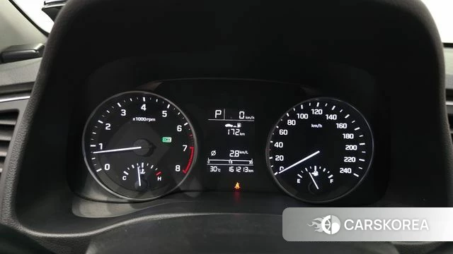 Hyundai Avante AD id 4615402 из Кореи 28