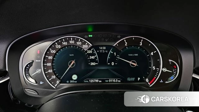 BMW 5 Series (G30) id 3801687 из Кореи 18