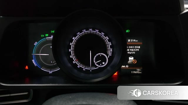 Hyundai Avante Hybrid (CN7) id 3859931 из Кореи 18