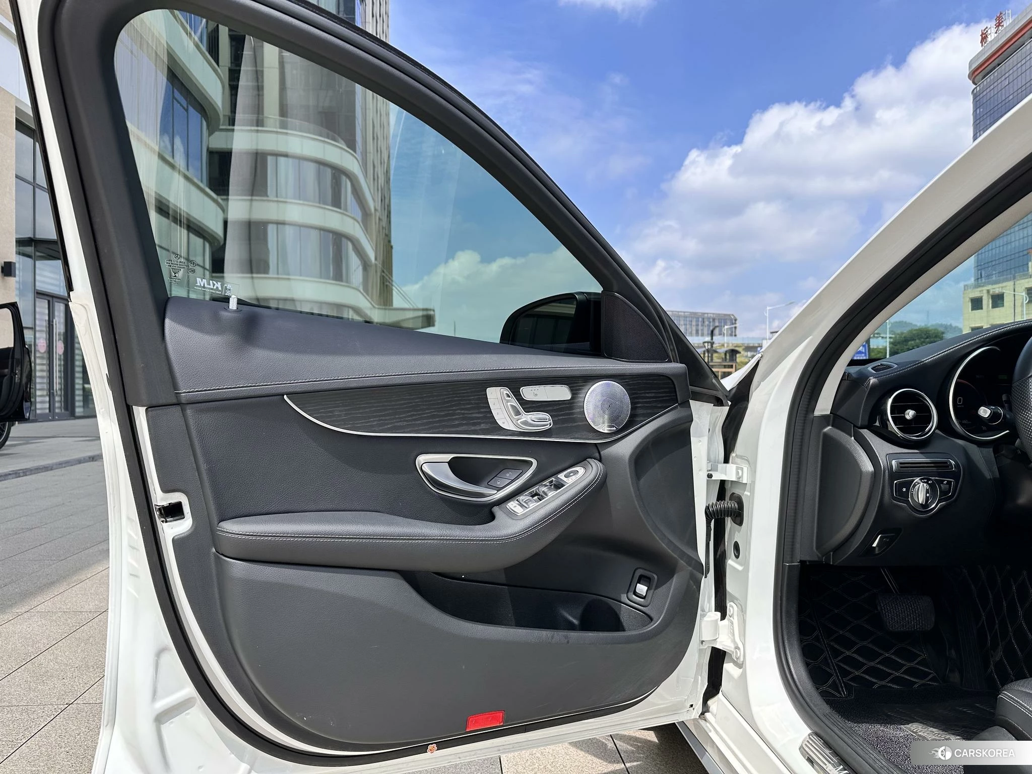 Mercedes-Benz Class C id 4455507 из Китая 29