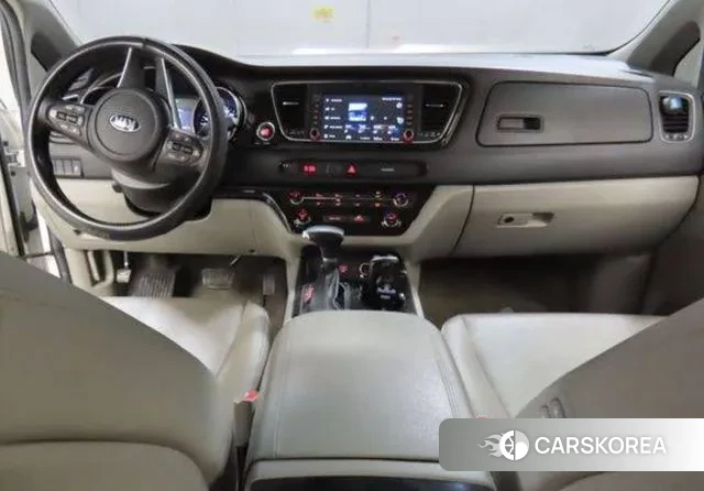 Kia The New Carnival id 3563032 из Кореи 10