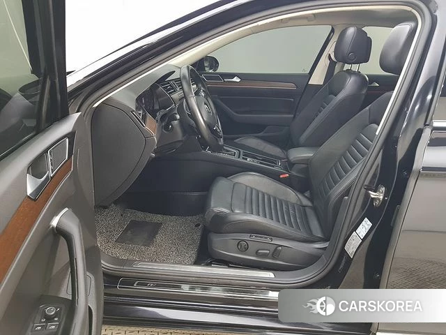 Volkswagen Passat GT (B8) id 4724278 из Кореи 18