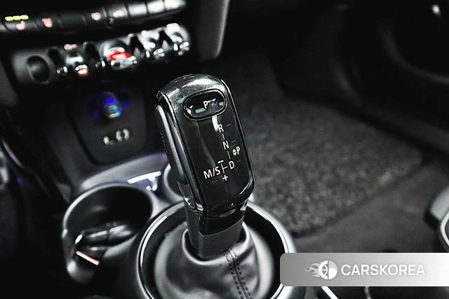 Mini Cooper D id 3966416 из Кореи 18