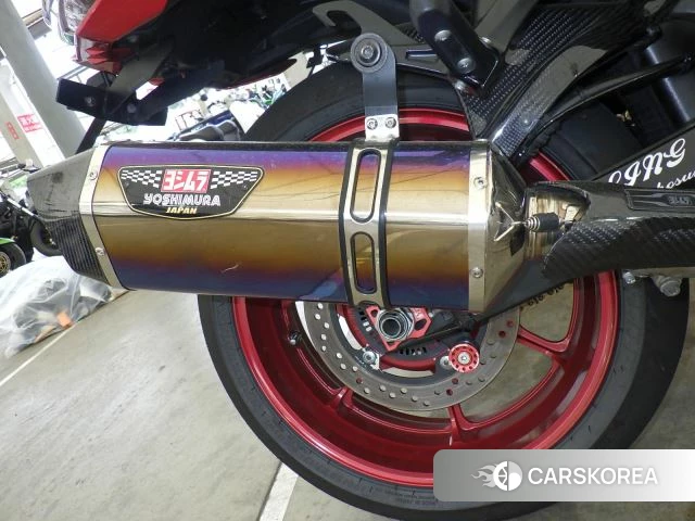 Suzuki GSX1300R HAYABUSA id 3947613 из Японии 24