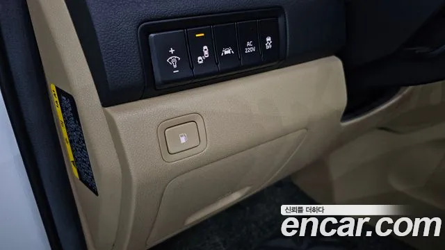 Kia The New Carnival id 2765353 из Кореи 18