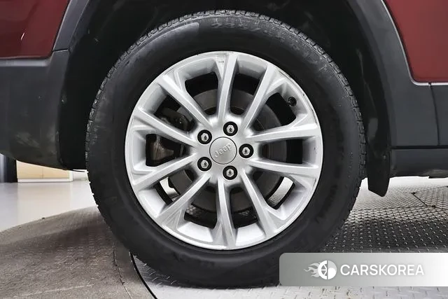 Jeep Cherokee (KL) id 3608110 из Кореи 18