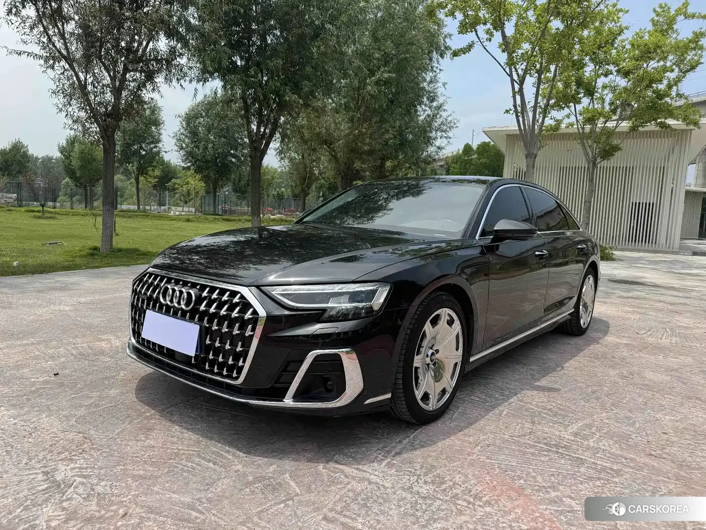 Audi A8 id 4570656 из Китая 11