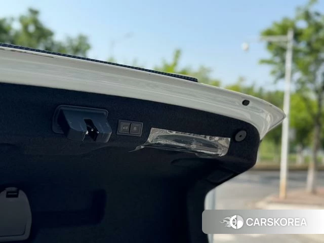 Audi A7L id 4207167 из Китая 14