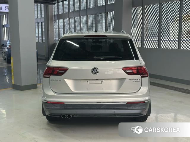 Volkswagen Tiguan L id 4241973 из Китая 8