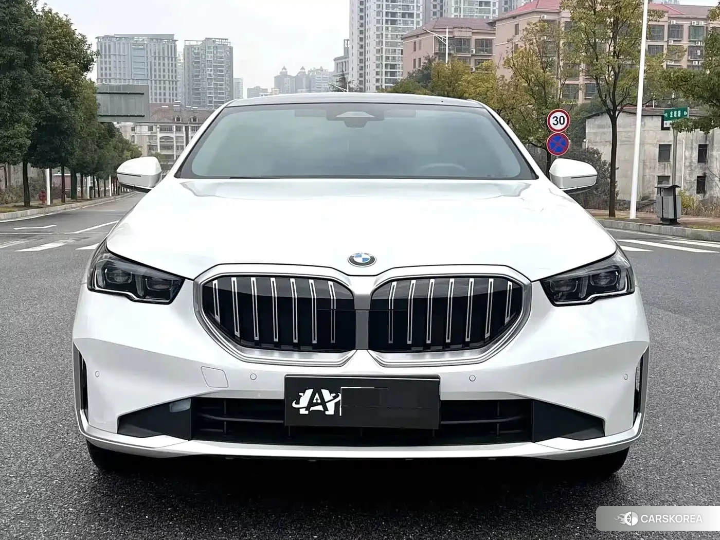 BMW 5 series id 4653798 из Китая 8