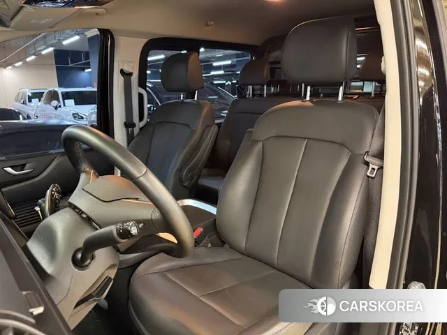 Hyundai Staria id 3538759 из Кореи 18