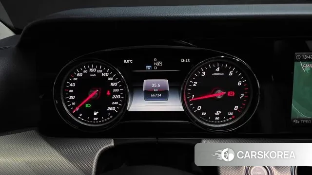 Mercedes-Benz E-Class W213 id 3647353 из Кореи 18