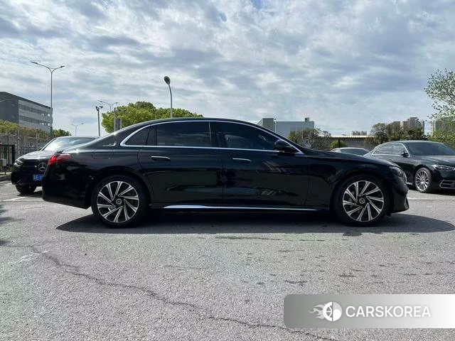 Mercedes-Benz E-class id 3993469 из Китая 14
