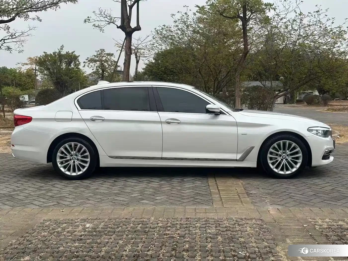 BMW 5 series id 4576816 из Китая 15