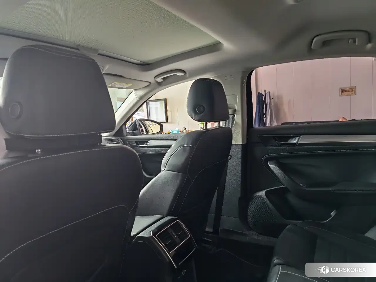 Skoda Superb id 4669287 из Китая 8