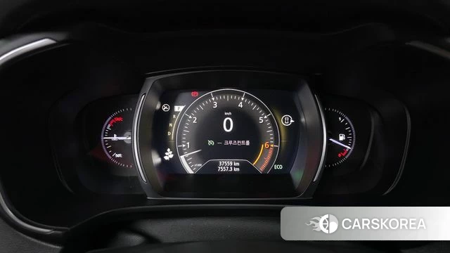 Renault Korea (Samsung) The New QM6 id 4871676 из Кореи 32