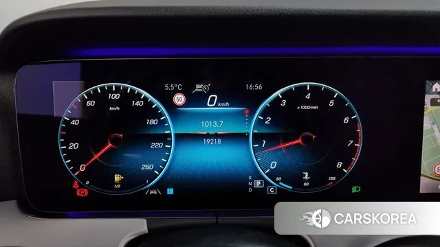 Mercedes-Benz E-Class W213 id 3676556 из Кореи 18