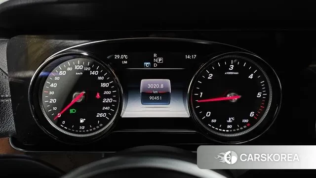 Mercedes-Benz E-Class W213 id 3149947 из Кореи 18