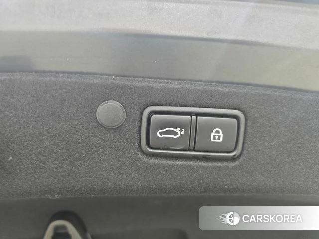 Hyundai The New Grandeur IG id 4519188 из Кореи 18
