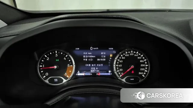 Jeep Renegade id 3170992 из Кореи 18