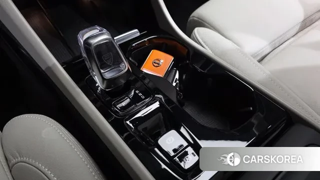 Volvo XC40 id 3405302 из Кореи 18