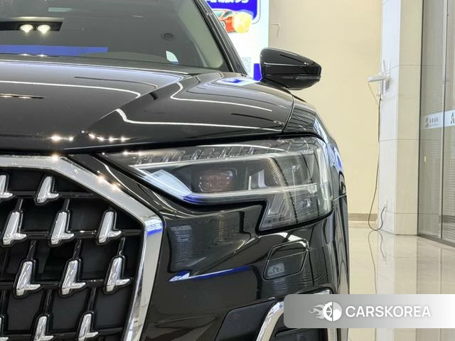 Audi A8 id 4291139 из Китая 15