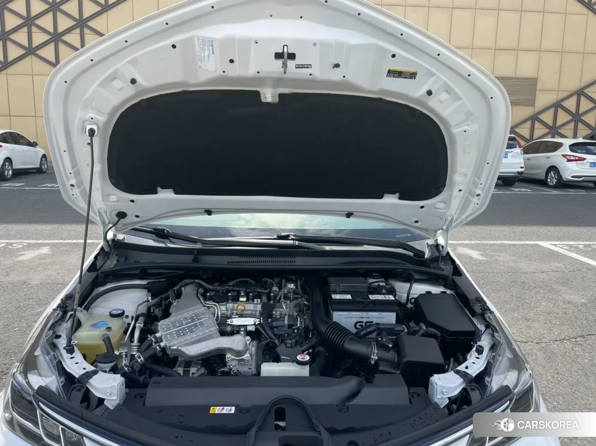 Toyota Corolla id 4493203 из Китая 12