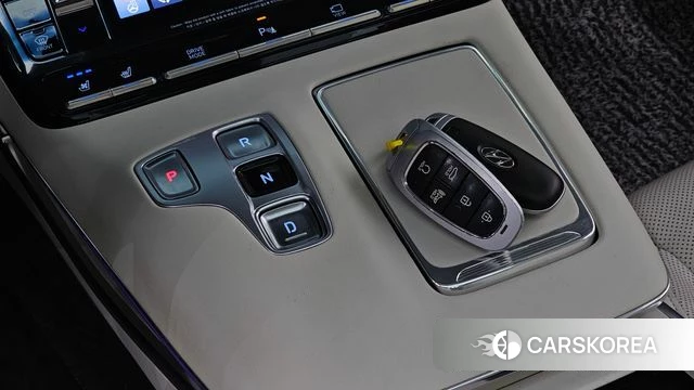 Hyundai The New Grandeur IG id 4529381 из Кореи 30