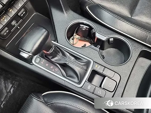 Kia Sportage The Bold id 3754179 из Кореи 18