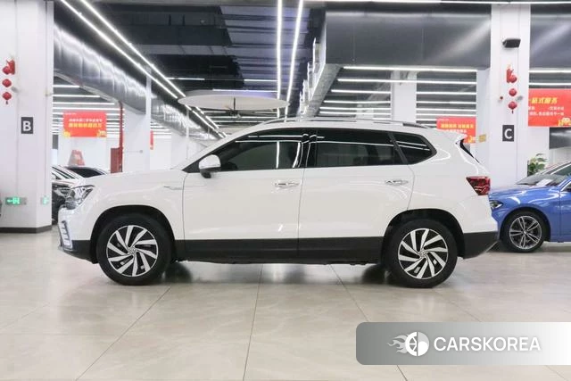Volkswagen Tuyue EV id 4321160 из Китая 12