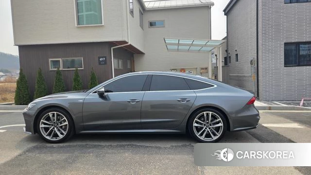 Audi A7 (4K) id 3857385 из Кореи 18