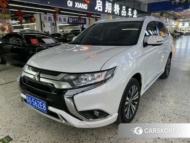 Mitsubishi  Outlander id 4207898 из Китая 20